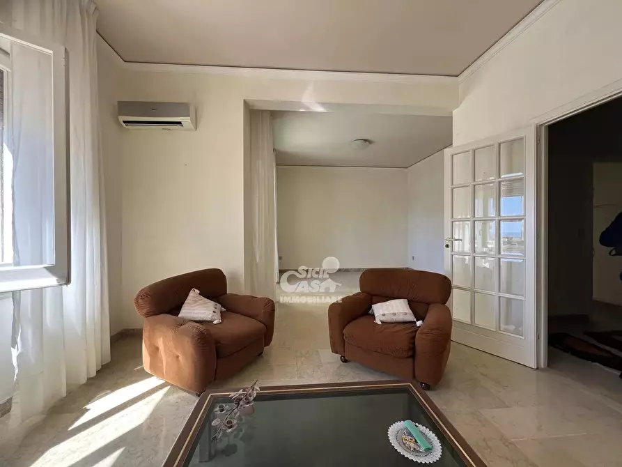 Immagine 3 di Casa trifamiliare in vendita  a Marsala