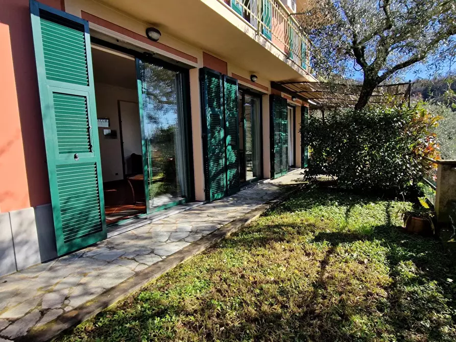 Immagine 39 di Terreno edificabile in vendita  in Via Domenico Canata a Avegno