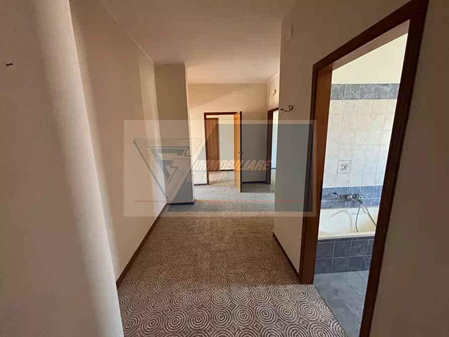 Immagine 15 di Casa trifamiliare in vendita  in VIA MATTIA PRETI a Siracusa