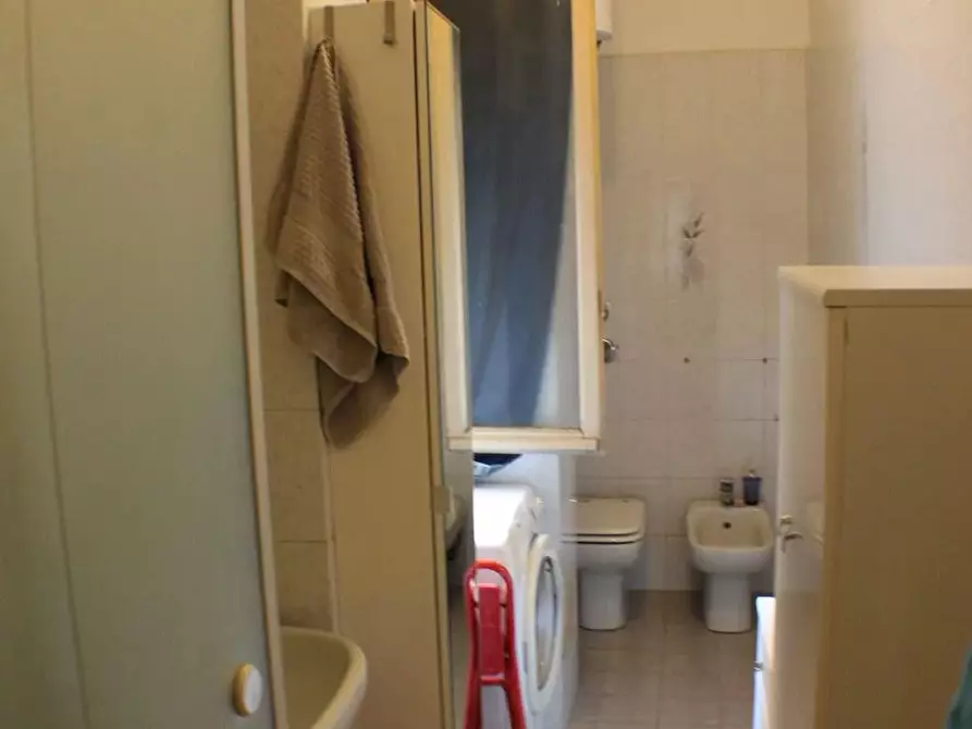 Immagine 20 di Casa trifamiliare in affitto  a Milano