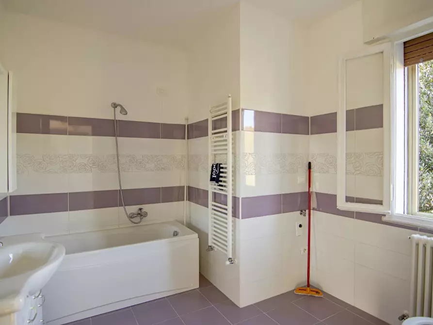 Immagine 36 di Terreno edificabile in vendita  a Bovolenta