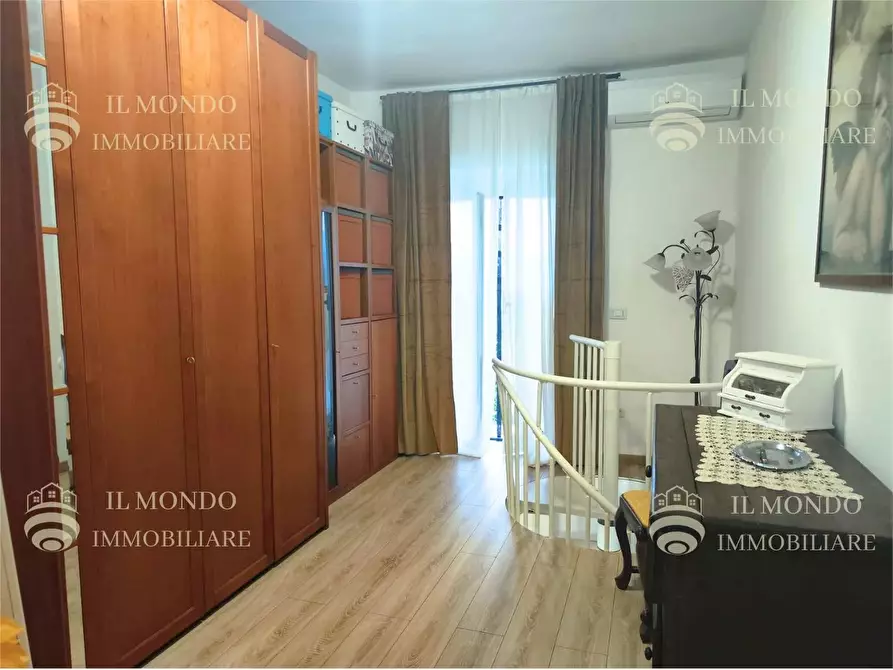 Immagine 32 di Casa trifamiliare in vendita  in Viale Luigi Greco Cretone a Palombara Sabina