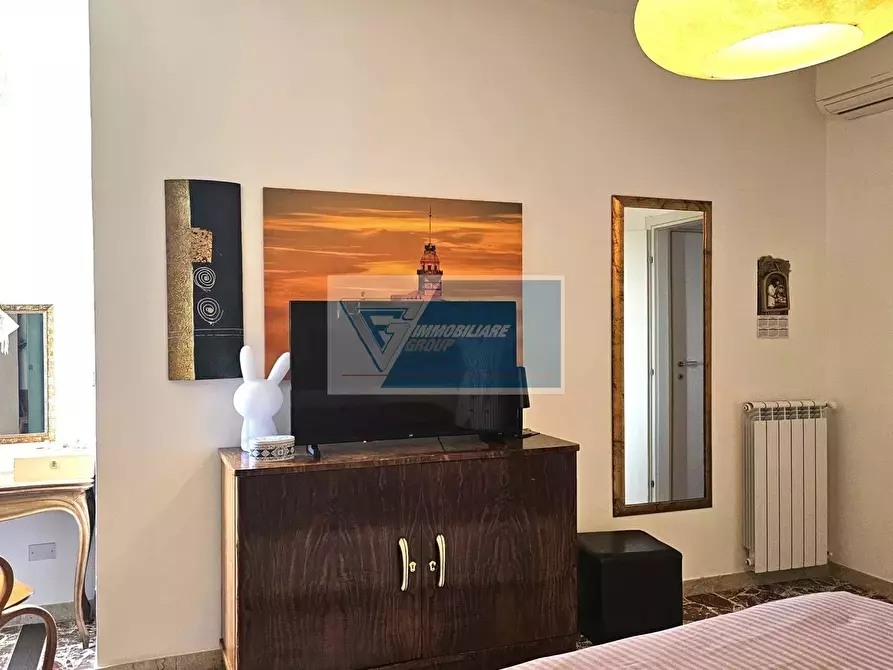 Immagine 24 di Casa trifamiliare in vendita  in Viale Teracati, 110 a Siracusa