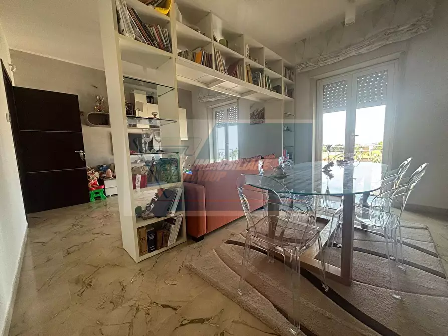 Immagine 16 di Casa trifamiliare in vendita  in Via Necropoli Grotticelle a Siracusa