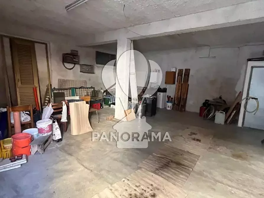 Immagine 25 di Casa trifamiliare in vendita  in Via Kennedy a Balestrate