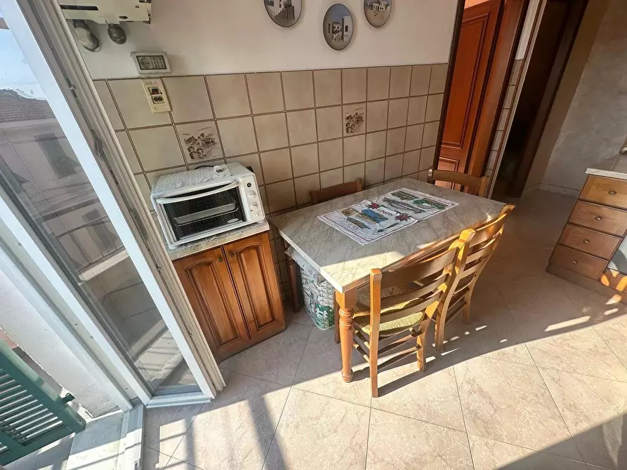 Immagine 6 di Casa trifamiliare in vendita  in Via Cristoforo Colombo 7 a Ventimiglia