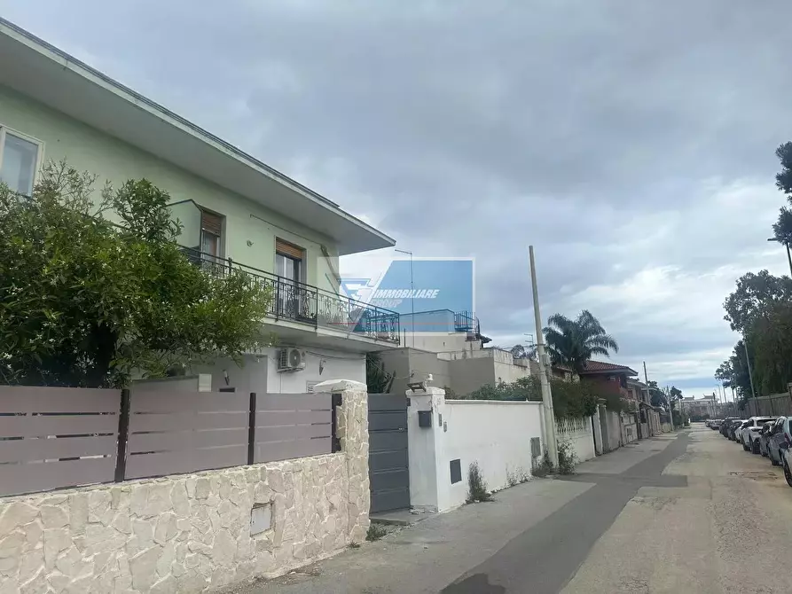 Immagine 1 di Casa trifamiliare in vendita  a Siracusa