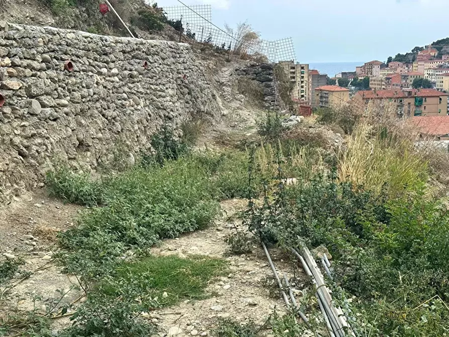 Immagine 4 di Terreno in vendita  in Via Monsignor Nicolò Peitavino a Ventimiglia