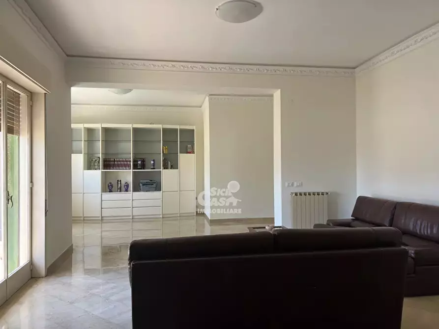 Immagine 21 di Casa trifamiliare in vendita  a Marsala