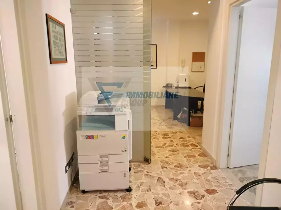 Immagine 5 di Casa trifamiliare in affitto  in Via Augusta a Siracusa