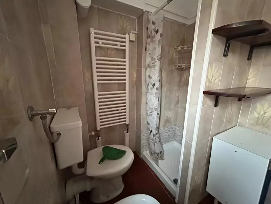 Immagine 9 di Casa trifamiliare in vendita  in Via Cavour, 79 a Ventimiglia