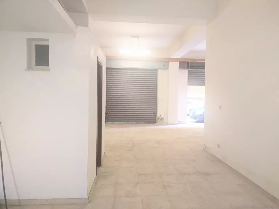 Immagine 24 di Casa trifamiliare in vendita  in Via Giovanni Noè, 1 a Pace Del Mela