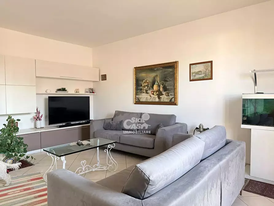 Immagine 8 di Casa trifamiliare in vendita  a Marsala