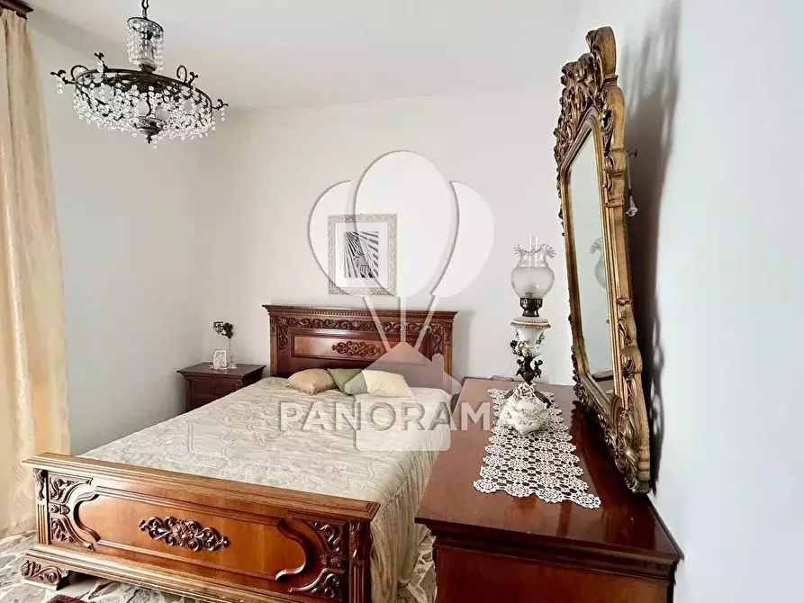 Immagine 8 di Casa trifamiliare in vendita  in Via Francesco Laurana a Alcamo