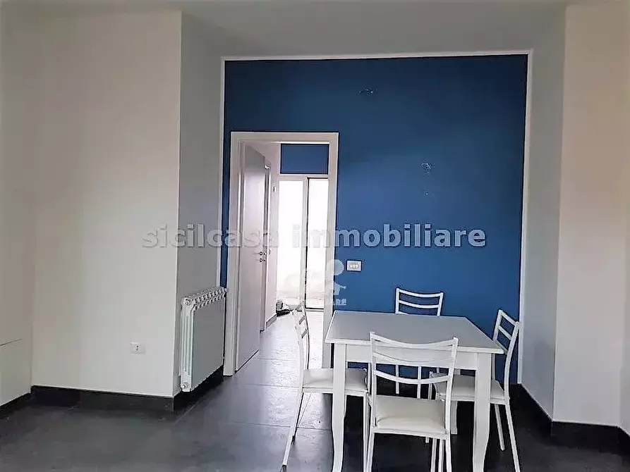 Immagine 2 di Casa trifamiliare in vendita  a Marsala