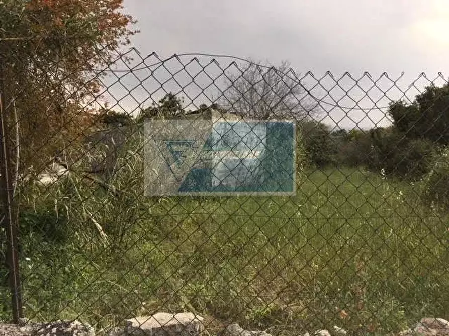 Immagine 2 di Terreno in vendita  a Siracusa