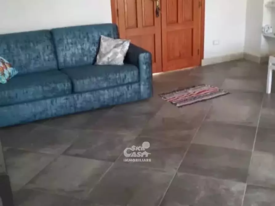 Immagine 7 di Casa trifamiliare in affitto  a Marsala