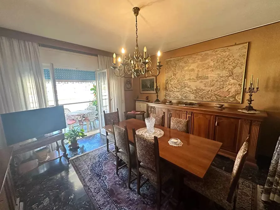 Immagine 2 di Casa trifamiliare in affitto  in Via Ruffini, 11 a Ventimiglia