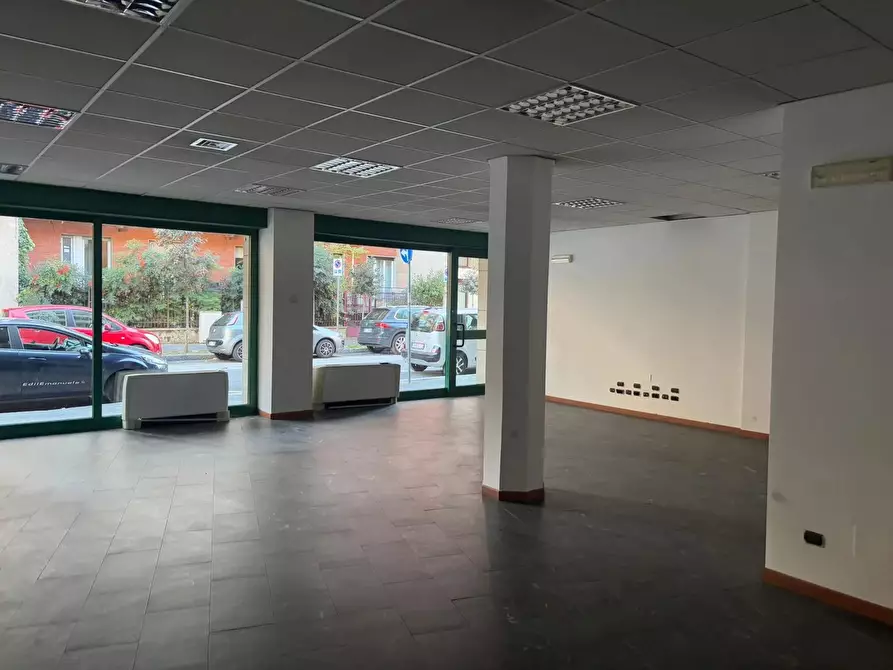 Immagine 13 di Castello in affitto  in Via Umberto Fogagnolo a Sesto San Giovanni