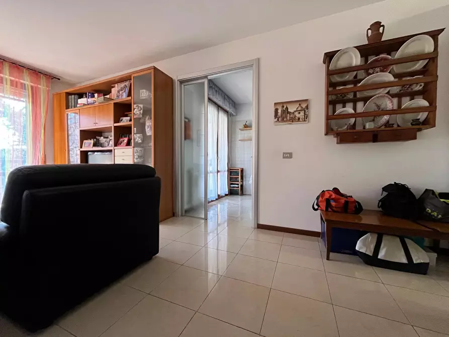 Immagine 2 di Casa trifamiliare in vendita  in via case sparse a Chiavari