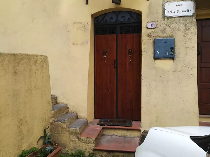 Immagine 8 di Attico in affitto  in Vico delle Camelie, 1 a Ventimiglia