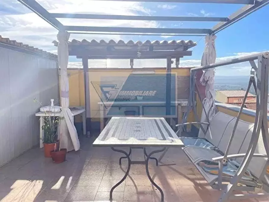 Immagine 30 di Casa trifamiliare in vendita  in Via Della Consolazione a Siracusa