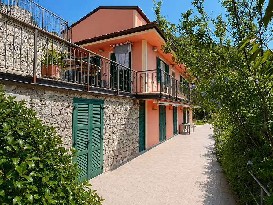 Immagine 2 di Terreno edificabile in vendita  in Via Sanguineto Case Sparse Civ. a Chiavari