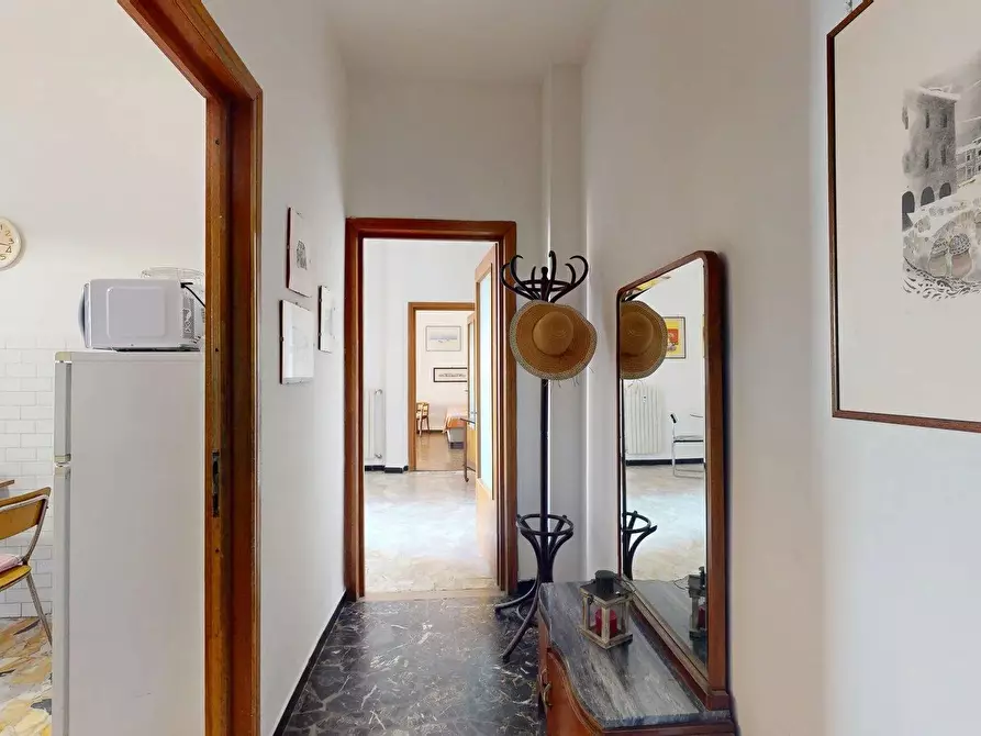 Immagine 19 di Casa trifamiliare in vendita  in Corso Europa 31 a Borghetto Santo Spirito