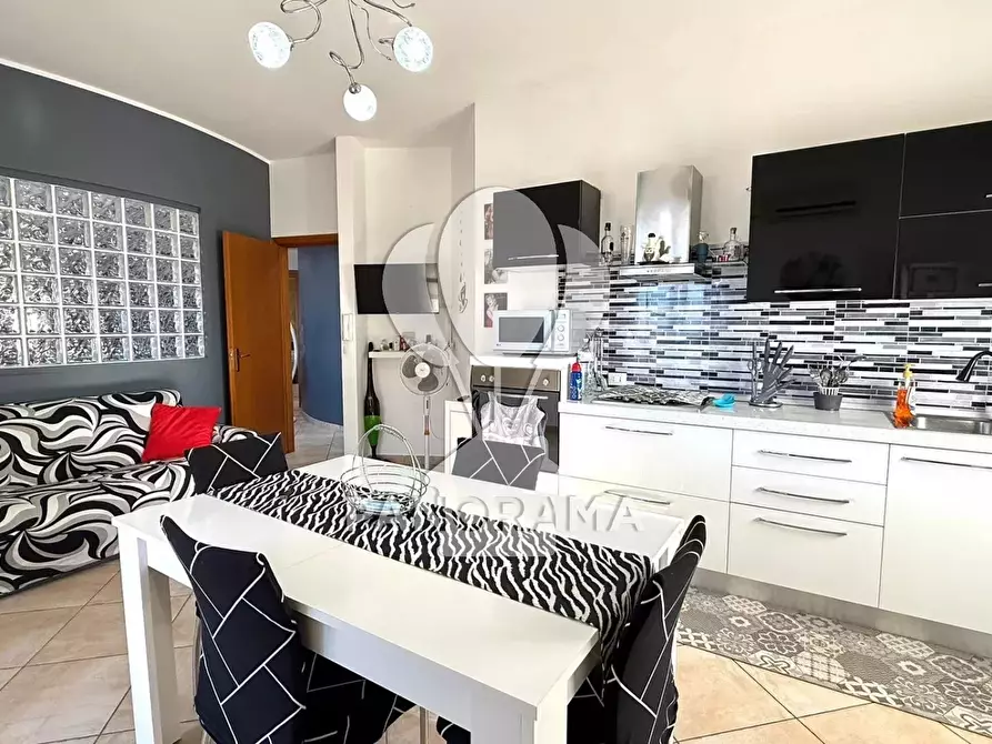 Immagine 9 di Casa trifamiliare in vendita  in Via Vittorio Emanuele Orlando, 2 a Balestrate