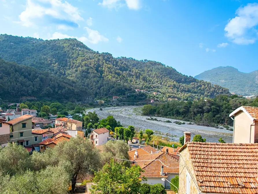 casa semindipendente in vendita a Ventimiglia