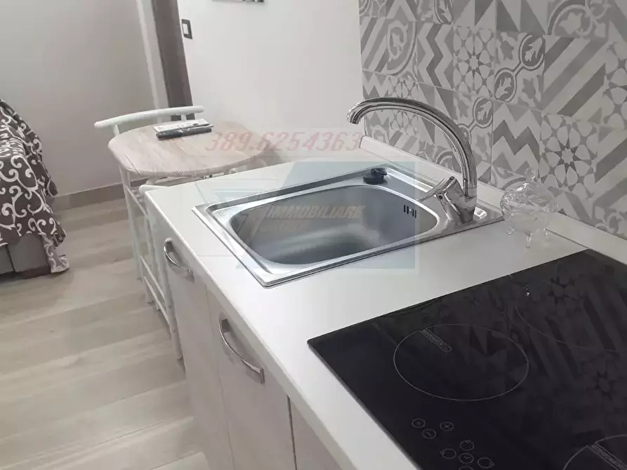 Immagine 8 di Casa trifamiliare in vendita  in Via Formide a Siracusa