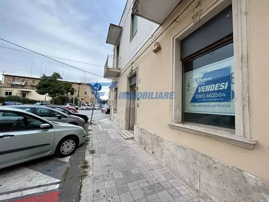 Immagine 8 di Attico in vendita  in VIA RE IERONE I L'ETNEO a Siracusa