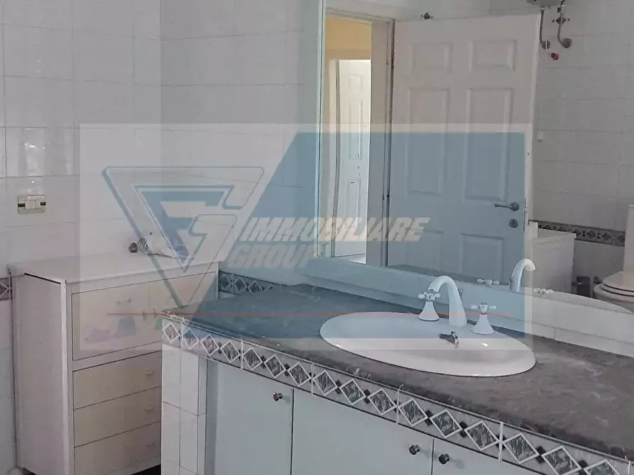 Immagine 8 di Casa trifamiliare in vendita  in Via Siracusa 6 a Buccheri