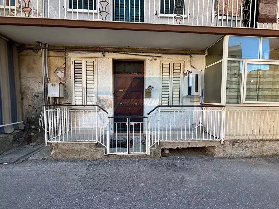 Immagine 1 di Casa trifamiliare in vendita  in Via Francesco Mauceri, 4 a Siracusa