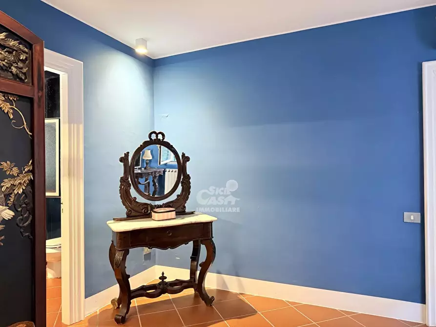 Immagine 20 di Casa trifamiliare in affitto  a Marsala