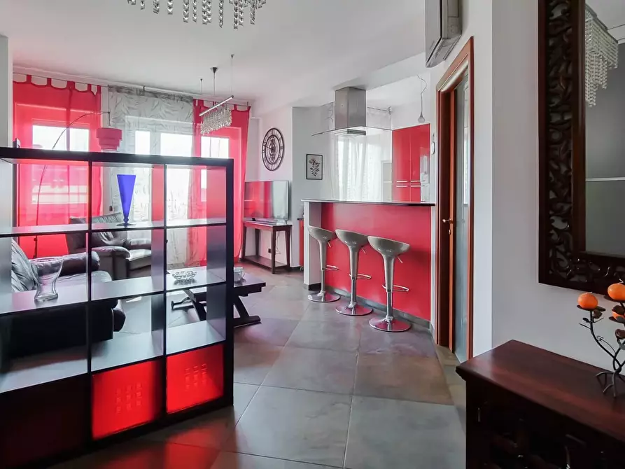 Immagine 2 di Casa trifamiliare in vendita  in Viale Monza, 43a a Milano