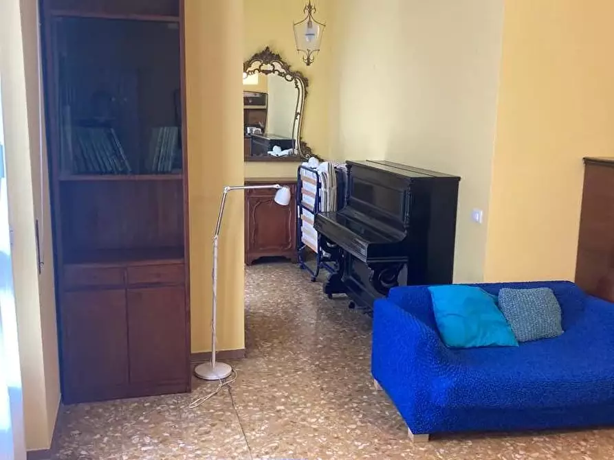 Immagine 41 di Casa trifamiliare in affitto  in Via Eugenio Carpi 38 a Milano