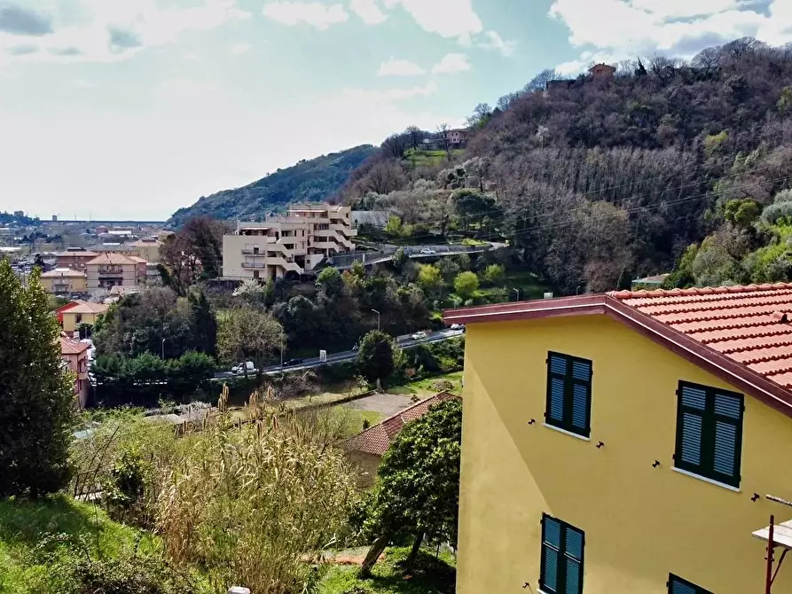 Immagine 20 di Casa trifamiliare in vendita  in Via Comorga Rivarola a Carasco