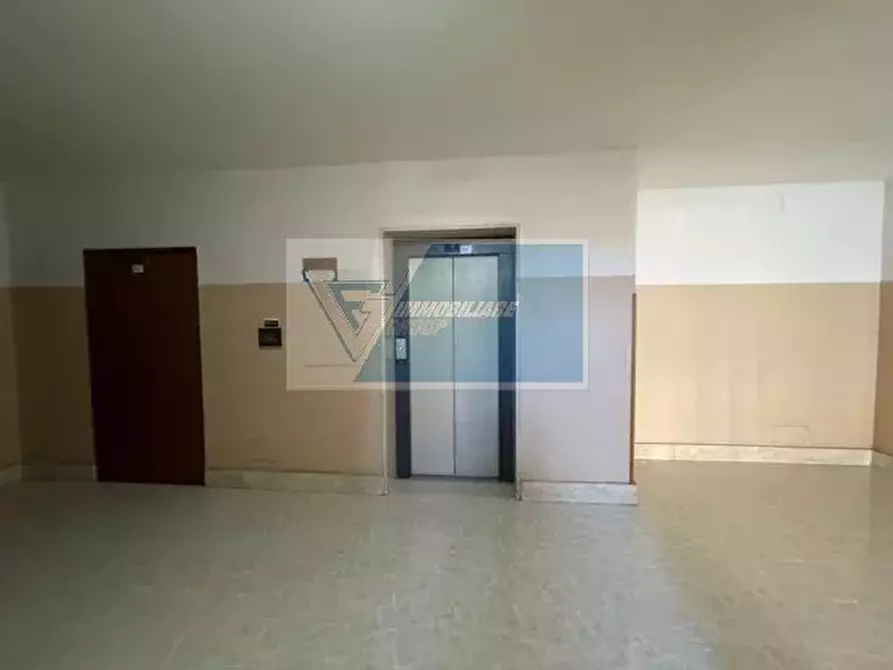 Immagine 10 di Casa trifamiliare in vendita  in Via Luigi Cassia a Siracusa