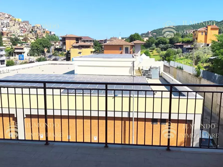 Immagine 23 di Castello in vendita  in Viale Tivoli a Palombara Sabina