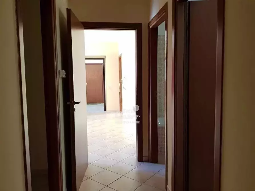 Immagine 6 di Casa trifamiliare in affitto  a Marsala