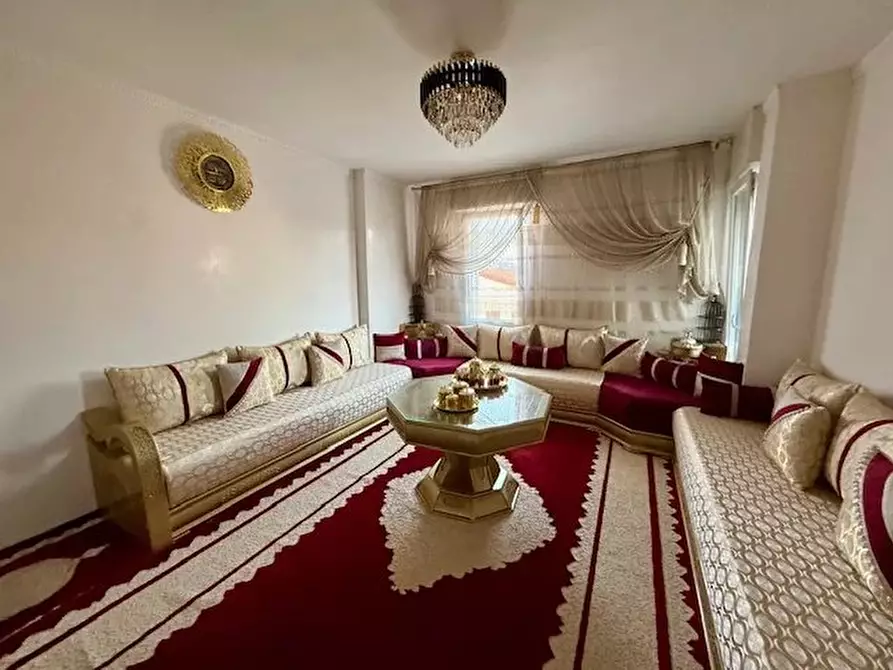 Immagine 3 di Casa trifamiliare in vendita  a Conegliano