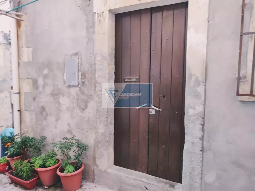 Immagine 5 di Casa trifamiliare in vendita  a Noto