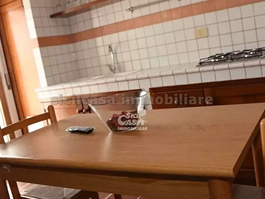 Immagine 6 di Casa trifamiliare in affitto  a Marsala