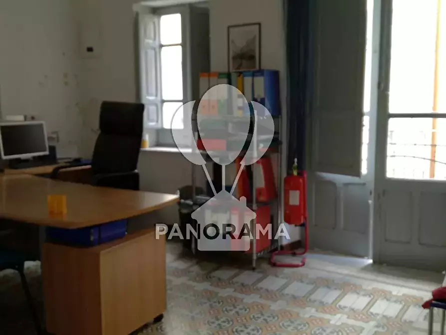 Immagine 9 di Castello in vendita  in 260 Corso VI Aprile, a Alcamo