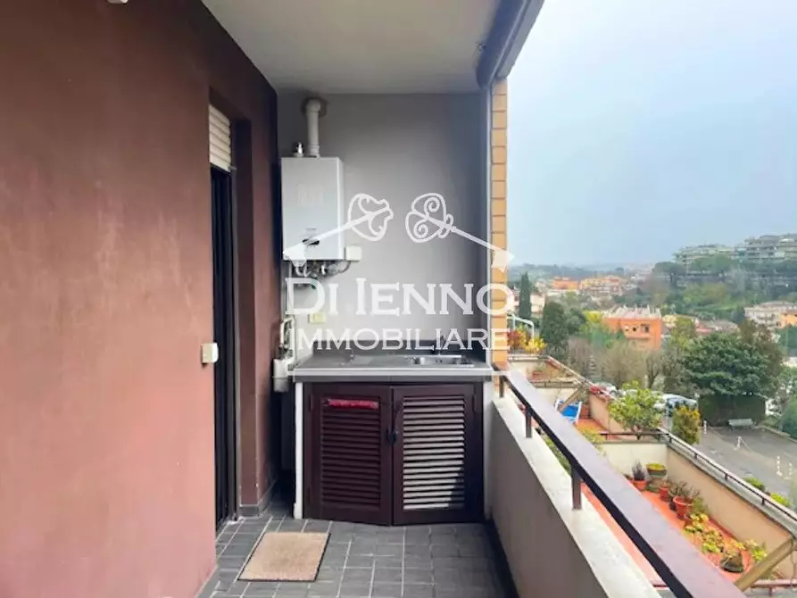 Immagine 10 di Casa trifamiliare in affitto  in Via Busto Arsizio a Roma