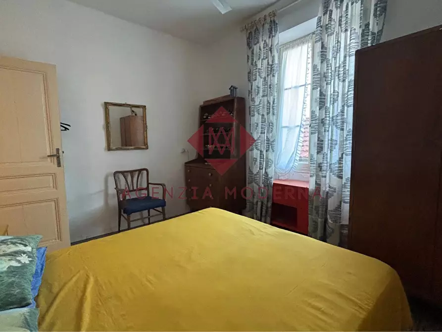 Immagine 11 di Casa trifamiliare in vendita  in Via Ernesto Chiappori, 8 a Ventimiglia