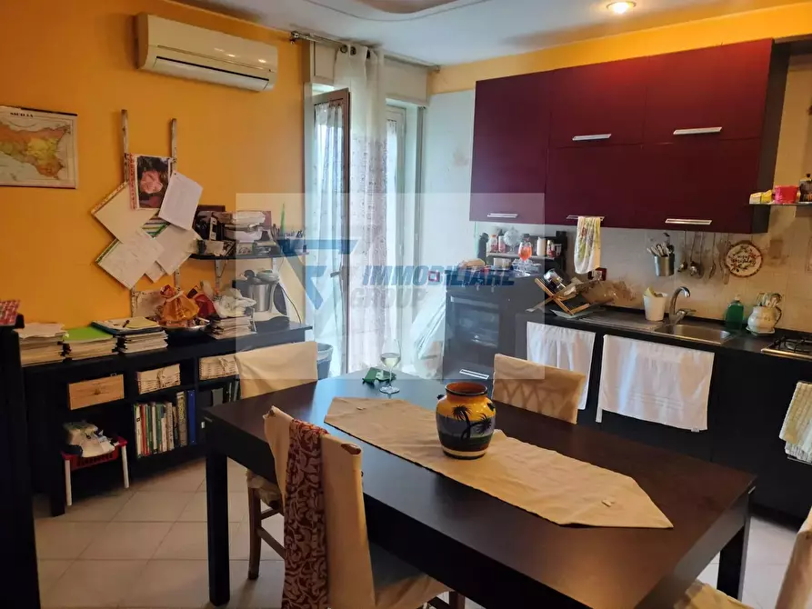 Immagine 4 di Casa trifamiliare in vendita  in Via Monte Rosa a Siracusa