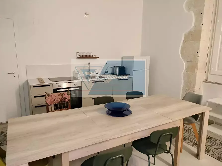 Immagine 5 di Casa trifamiliare in vendita  in Via Montegrappa a Siracusa