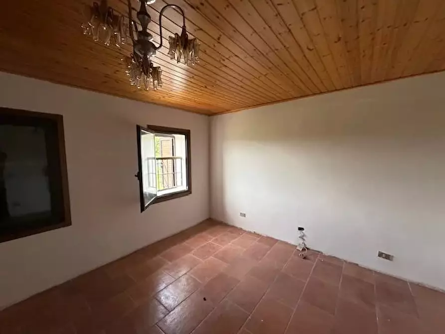 Immagine 4 di Terreno edificabile in vendita  a Susegana